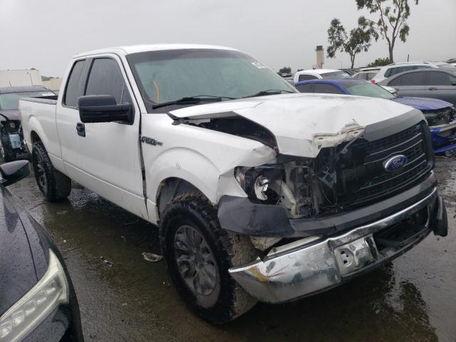 1FTEX1CM5EKD75447 - 2014 FORD F150 SUPER CAB WHITE photo 4