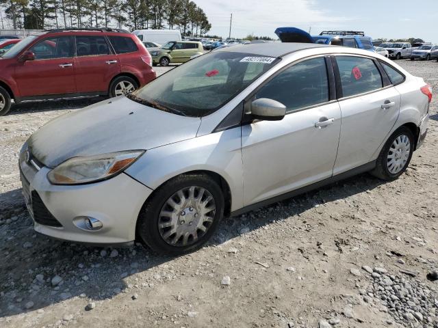 1FAHP3F24CL344075 - 2012 FORD FOCUS SE SILVER photo 1