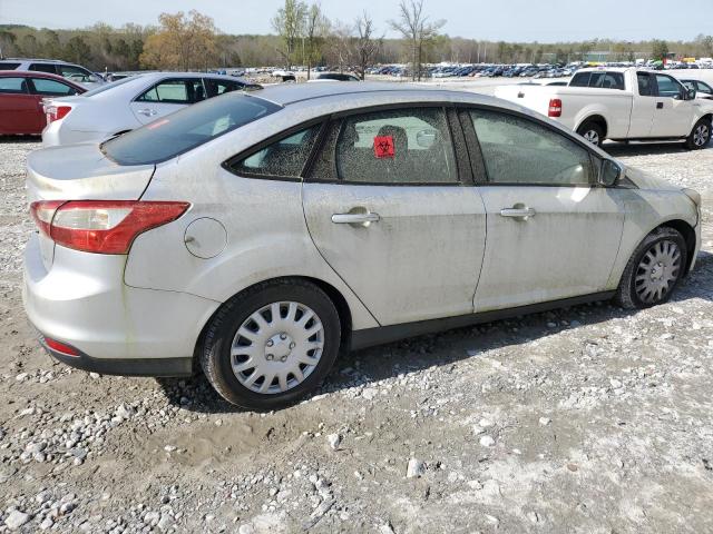 1FAHP3F24CL344075 - 2012 FORD FOCUS SE SILVER photo 3