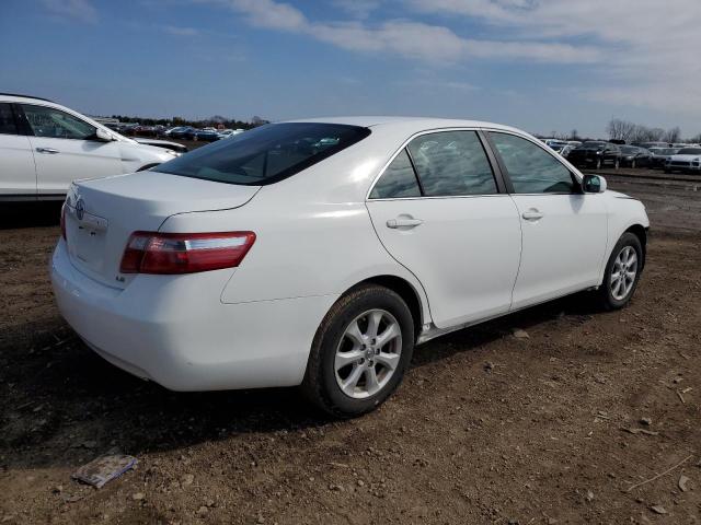 4T4BE46K48R044146 - 2008 TOYOTA CAMRY CE WHITE photo 3