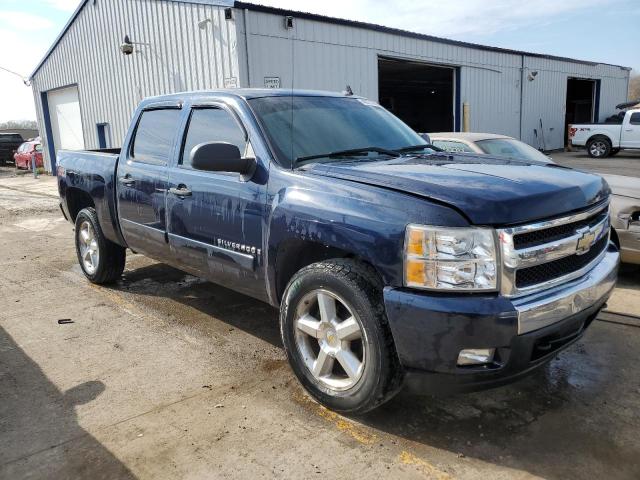 2GCEK13M271667560 - 2007 CHEVROLET SILVERADO K1500 CREW CAB BLUE photo 4