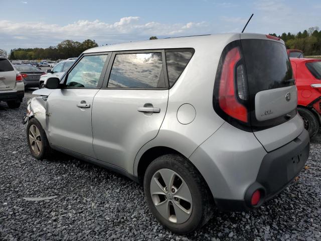 KNDJN2A25G7840150 - 2016 KIA SOUL SILVER photo 2