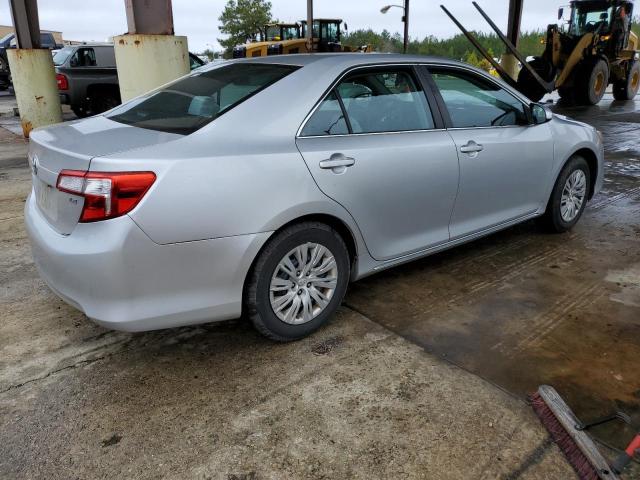 4T1BF1FK4CU046154 - 2012 TOYOTA CAMRY BASE SILVER photo 3