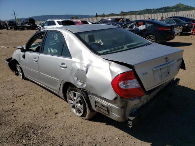 4T1BF30K64U574588 - 2004 TOYOTA CAMRY LE SILVER photo 2