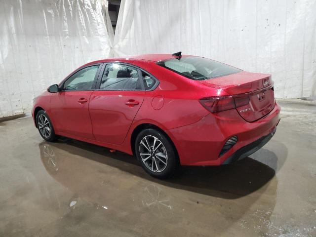 3KPF24AD7PE627129 - 2023 KIA FORTE LX RED photo 2