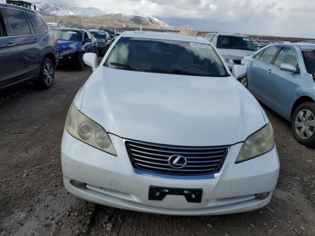 JTHBJ46G672135711 - 2007 LEXUS ES 350 WHITE photo 5