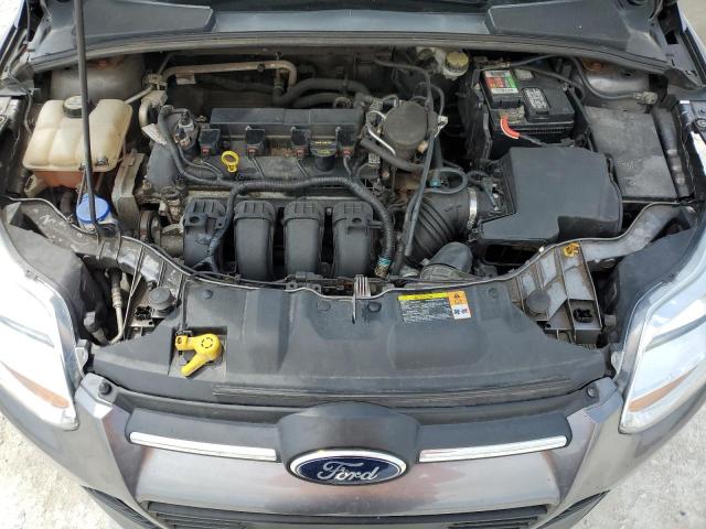 1FAHP3F21CL446238 - 2012 FORD FOCUS SE GRAY photo 11