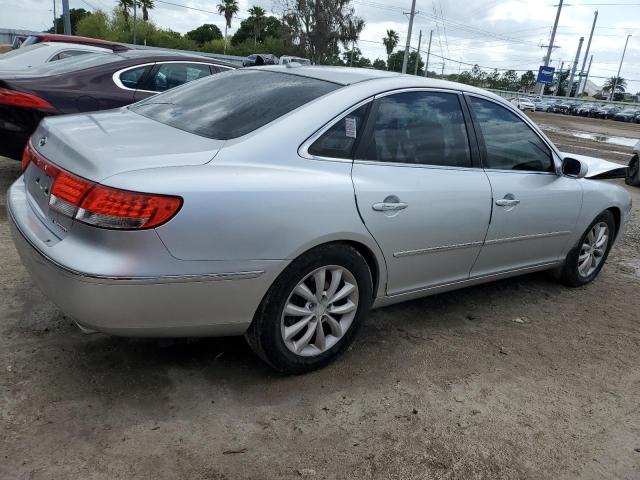 KMHFC46FX7A216264 - 2007 HYUNDAI AZERA SE SILVER photo 3