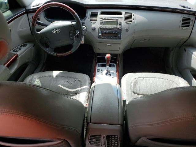 KMHFC46FX7A216264 - 2007 HYUNDAI AZERA SE SILVER photo 8