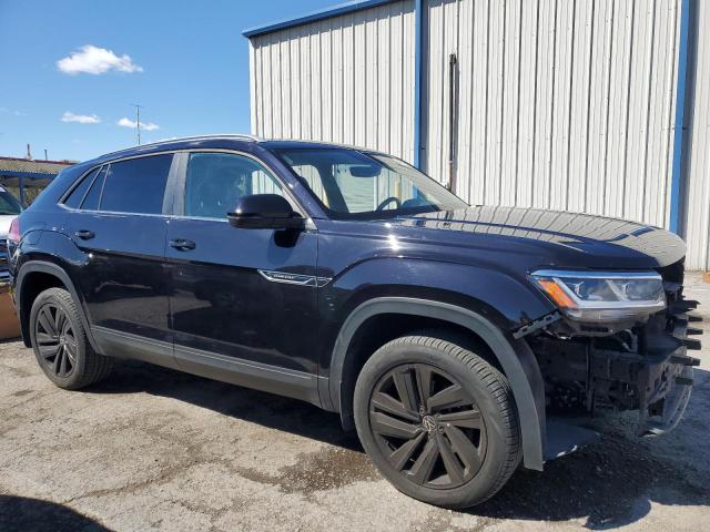 1V2JE2CA8MC236209 - 2021 VOLKSWAGEN ATLAS CROS SE Черный фото 4