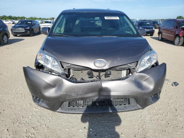 5TDKK3DC1GS726403 - 2016 TOYOTA SIENNA LE GRAY photo 5