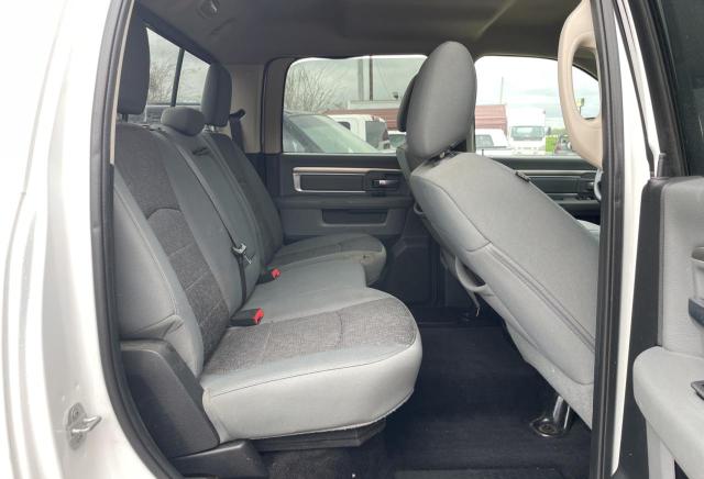 3C63RRHL1FG550602 - 2015 RAM 3500 SLT WHITE photo 6