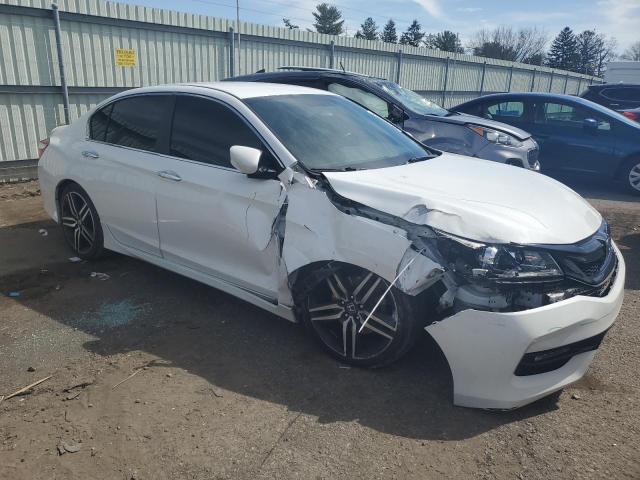 1HGCR2F50GA018439 - 2016 HONDA ACCORD SPORT WHITE photo 4