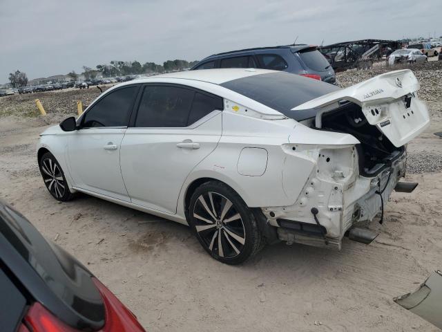 1N4BL4CV1LC211408 - 2020 NISSAN ALTIMA SR WHITE photo 2