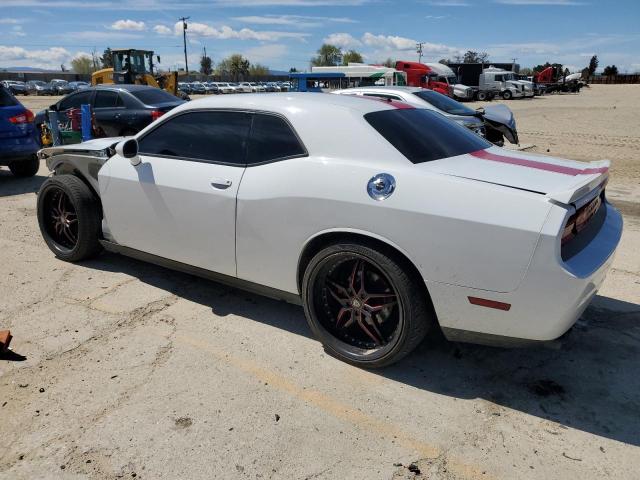 2C3CDYAG6DH536078 - 2013 DODGE CHALLENGER SXT WHITE photo 2