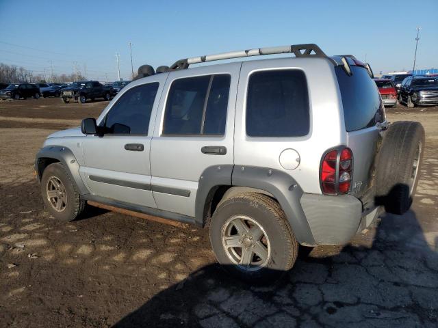 1J4GL38K56W219114 - 2006 JEEP LIBERTY RENEGADE SILVER photo 2