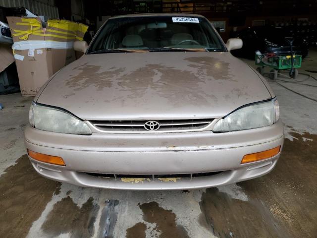 4T1SK12E7SU877075 - 1995 TOYOTA CAMRY LE GOLD photo 5