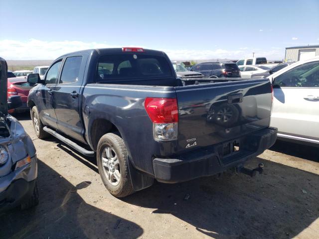 5TFDV54118X082004 - 2008 TOYOTA TUNDRA CREWMAX BLUE photo 2