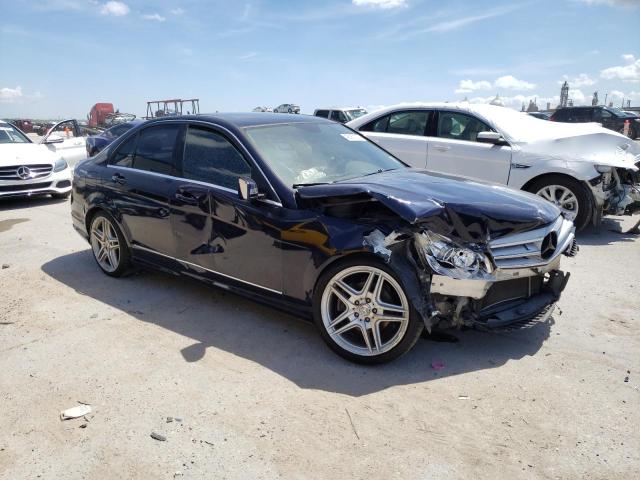 WDDGF5EB8BR185830 - 2011 MERCEDES-BENZ C300 300 BLUE photo 4