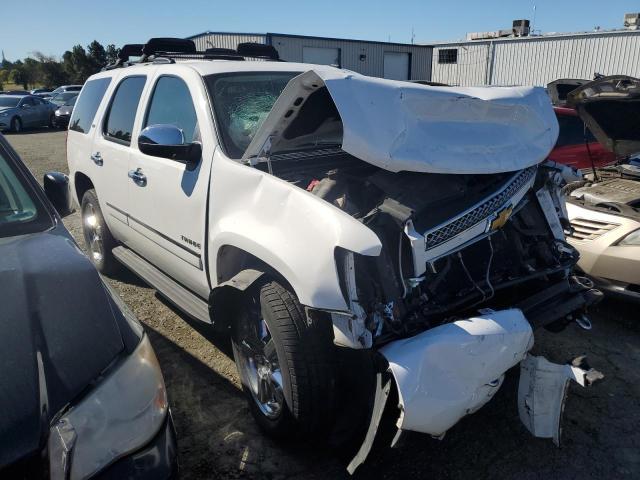 1GNSKCE00DR247461 - 2013 CHEVROLET TAHOE K1500 LTZ WHITE photo 4