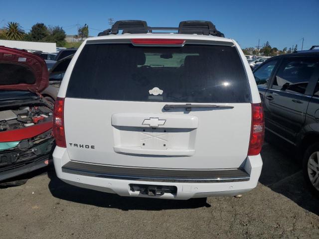 1GNSKCE00DR247461 - 2013 CHEVROLET TAHOE K1500 LTZ WHITE photo 6