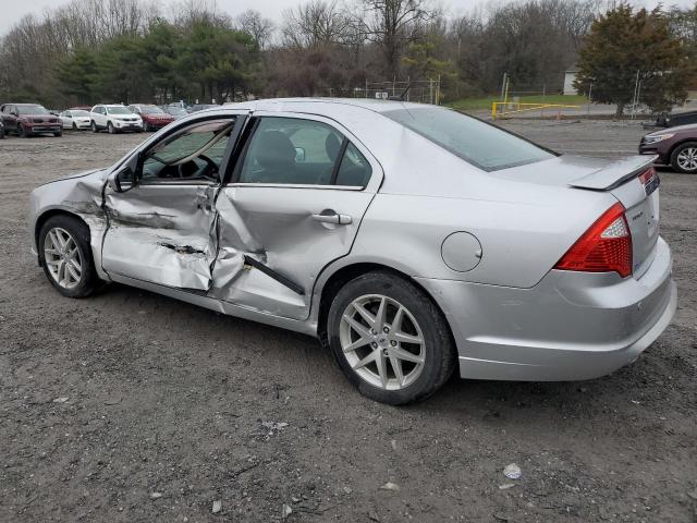 3FAHP0JG5CR308818 - 2012 FORD FUSION SEL SILVER photo 2