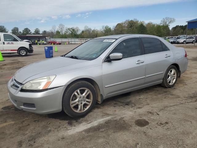 1HGCM56707A051135 - 2007 HONDA ACCORD EX SILVER photo 1