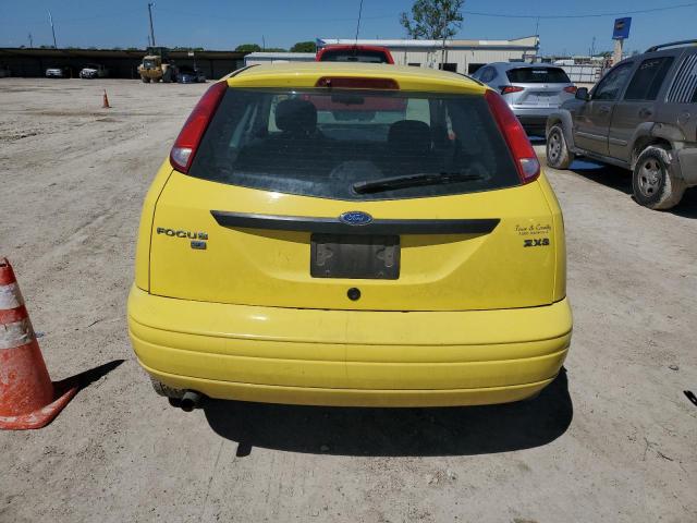 3FAFP31N25R132370 - 2005 FORD FOCUS ZX3 YELLOW photo 6