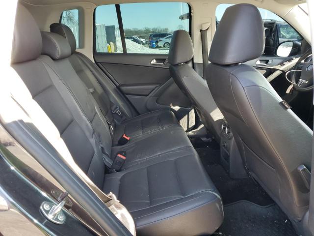 WVGAV7AX4GW549004 - 2016 VOLKSWAGEN TIGUAN S PURPLE photo 11