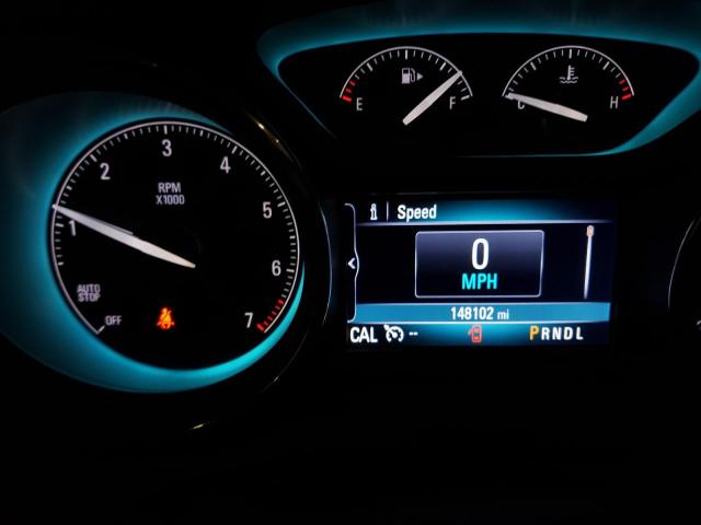 LRBFXBSA7JD056758 - 2018 BUICK ENVISION PREFERRED SILVER photo 9