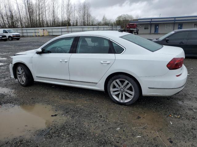 1VWGT7A30HC044546 - 2017 VOLKSWAGEN PASSAT SE WHITE photo 2