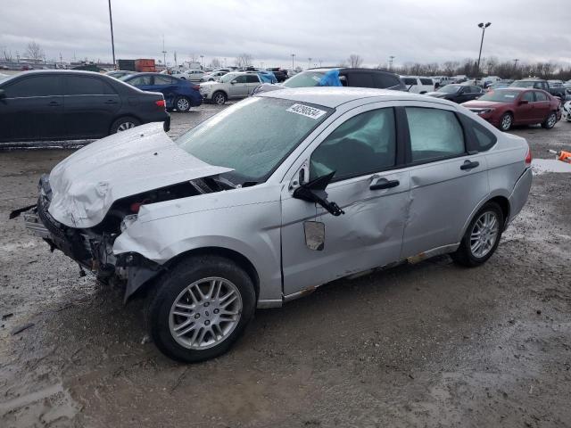 1FAHP3FN3AW271500 - 2010 FORD FOCUS SE SILVER photo 1