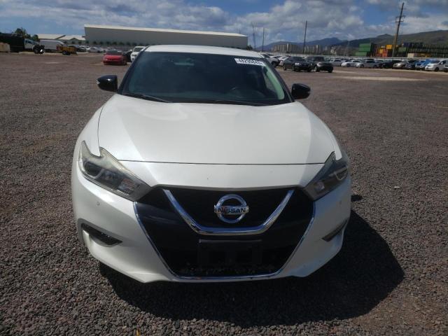 1N4AA6AP7JC399821 - 2018 NISSAN MAXIMA 3.5S WHITE photo 5