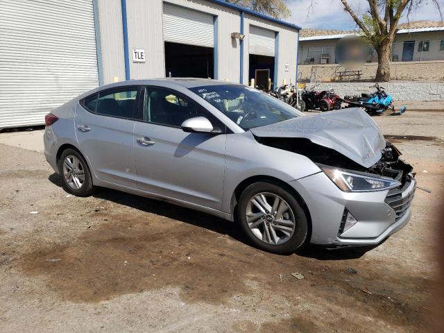 KMHD84LF0LU105048 - 2020 HYUNDAI ELANTRA SEL SILVER photo 4