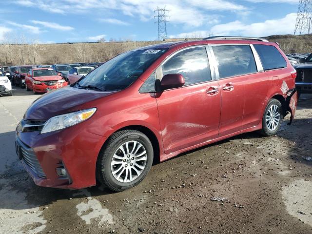 5TDYZ3DC3JS910223 - 2018 TOYOTA SIENNA XLE RED photo 1