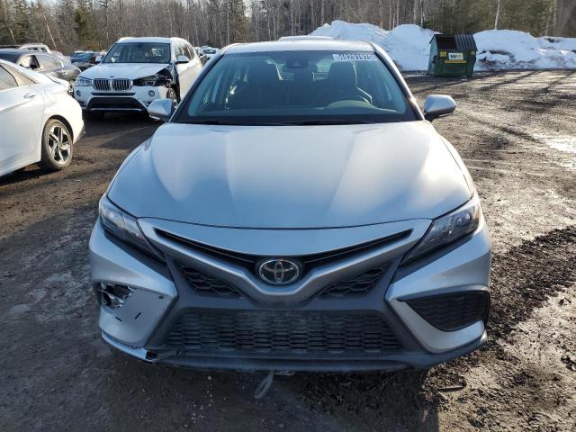 4T1G11BK5PU100268 - 2023 TOYOTA CAMRY SE NIGHT SHADE GRAY photo 5