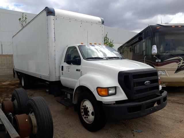 3FRNF7FA3DV035550 - 2013 FORD BOX TRUCK SUPER DUTY WHITE photo 4