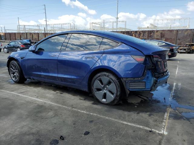 5YJ3E1EA2NF288859 - 2022 TESLA MODEL 3 BLUE photo 2