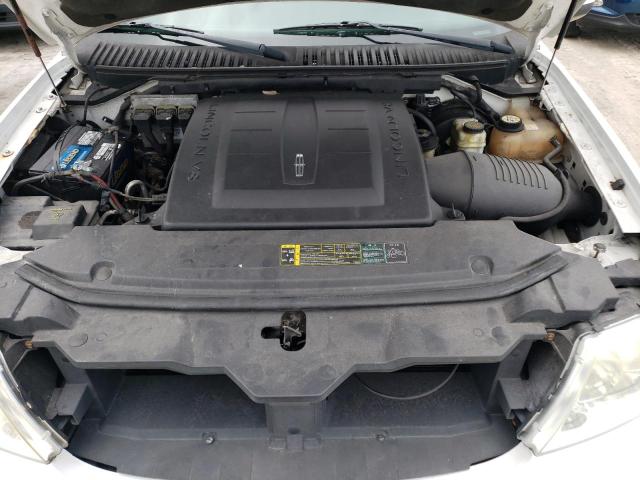 5LMFU27555LJ04932 - 2005 LINCOLN NAVIGATOR თეთრი ფოტო 12