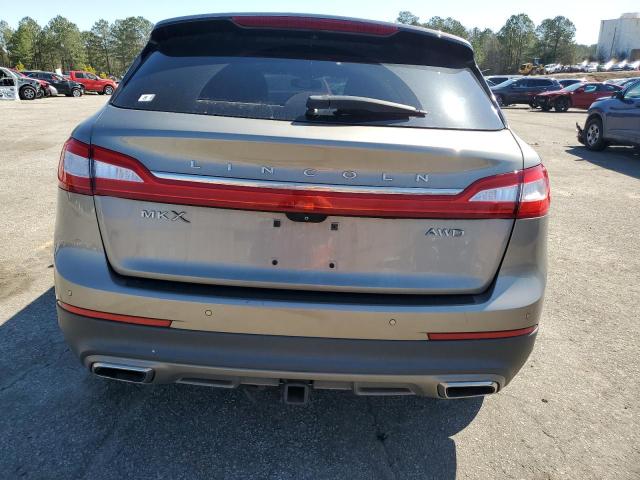 2LMPJ8LR9GBL55424 - 2016 LINCOLN MKX RESERVE GOLD photo 6