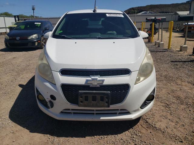 KL8CD6S9XEC510872 - 2014 CHEVROLET SPARK 1LT WHITE photo 5