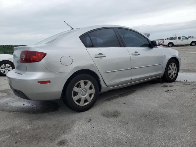 JM1BK12F261430481 - 2006 MAZDA 3 I SILVER photo 3