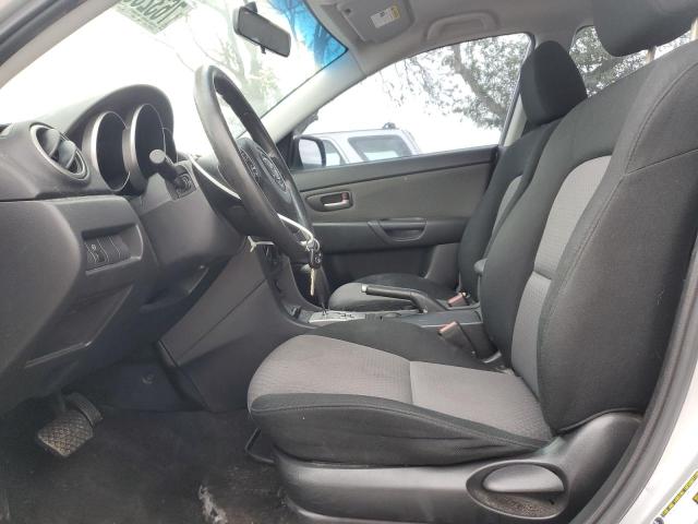 JM1BK12F261430481 - 2006 MAZDA 3 I SILVER photo 7