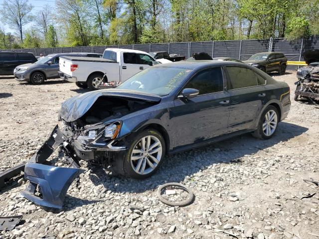 1VWLA7A37KC013032 - 2019 VOLKSWAGEN PASSAT WOLFSBURG BLUE photo 1