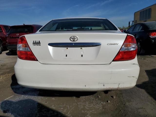 JTDBE30K240250620 - 2004 TOYOTA CAMRY LE WHITE photo 6