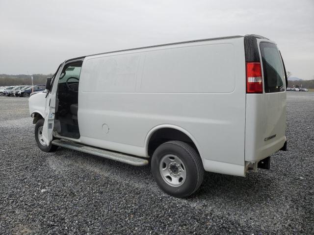 1GCWGAF74M1284619 - 2021 CHEVROLET EXPRESS WHITE photo 2