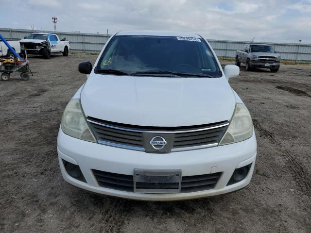 3N1BC11E48L410480 - 2008 NISSAN VERSA S WHITE photo 5