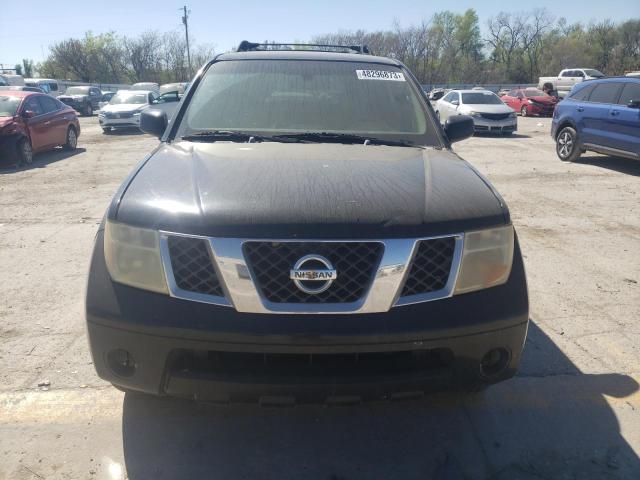 5N1AR18U85C760539 - 2005 NISSAN PATHFINDER LE 黑色 照片 5