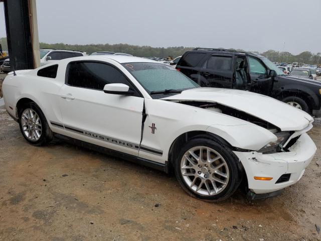 1ZVBP8AMXC5237443 - 2012 FORD MUSTANG WHITE photo 4