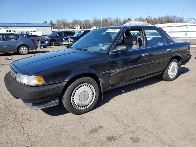 1990 TOYOTA CAMRY DLX, 